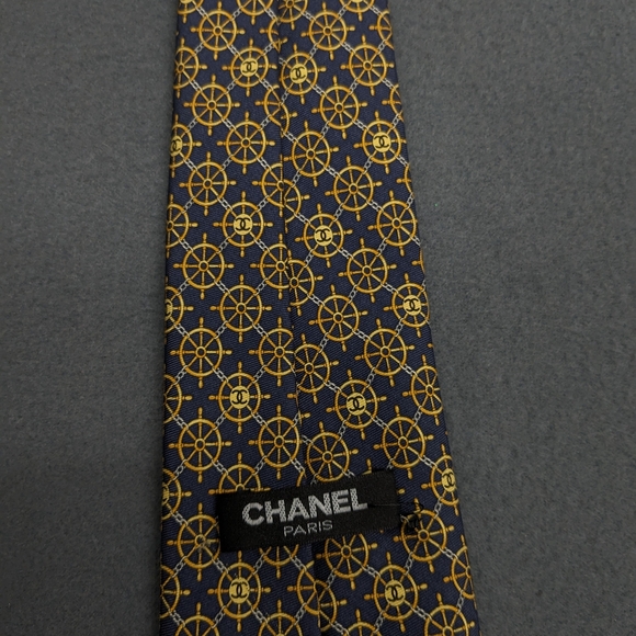 Chanel Paris Captains Wheel Pattern Tie Navy Blue Gold - Picture 9 of 12